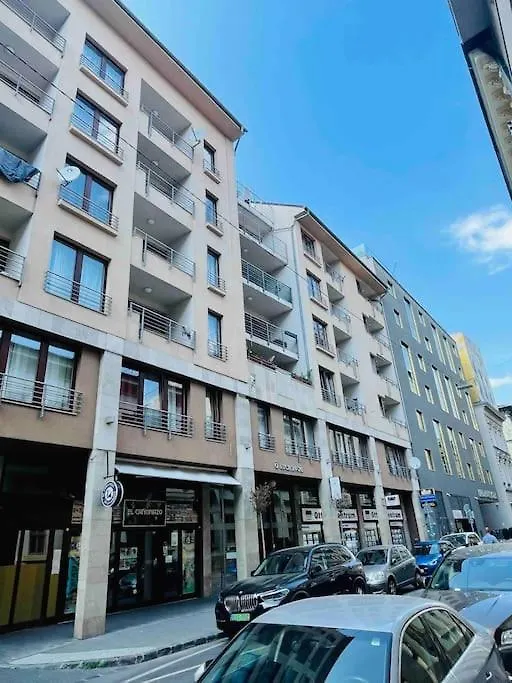 Opera Central Studio Budapest Apartment